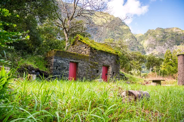 チャオ da Ribeira、マデイラのかわいい建物 — ストック写真