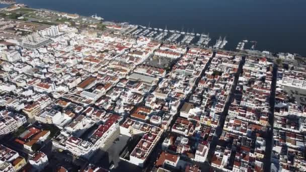 Vista aérea de Vila Real de Santo Antonio no Algarve, Portugal — Vídeo de Stock
