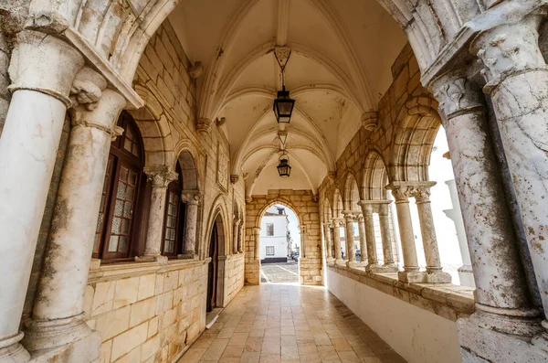 Medeltida Arkader Bredvid Saint Mary Kyrkan Estemoz Portugal — Stockfoto