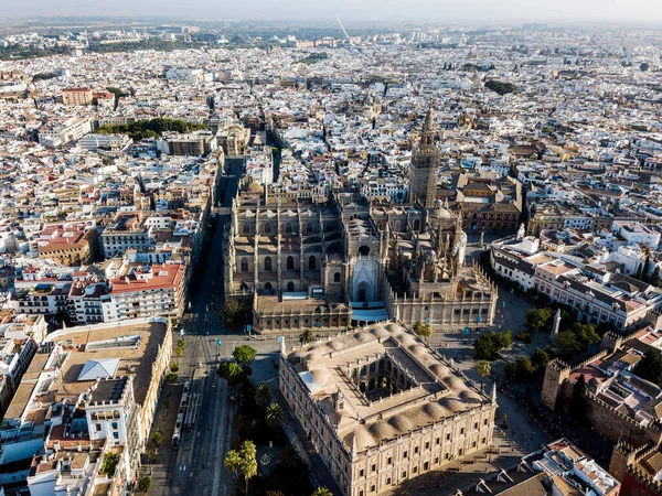 Luchtfoto Van Sevilla Met Enorme Kathedraal Van Sevilla Andalusië Spanje — Stockfoto