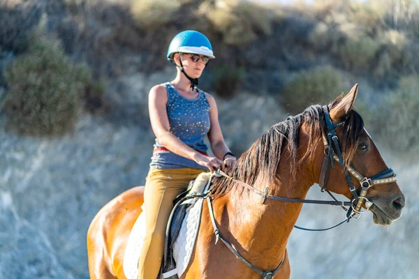 Young Woman Enjoying Horse Riding Mountainous Wilderness Andalusia Spain — Stock Photo, Image