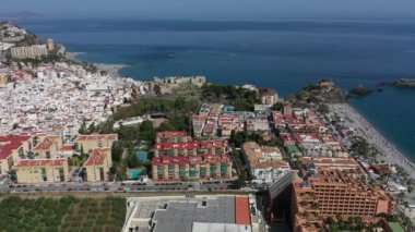 Almunecar, Costa del Sol, Endülüs, İspanya 'daki tatil beldeleri ve kıyı manzarası