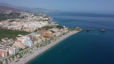 Almunecar, Costa del Sol, Endülüs, İspanya 'daki tatil beldeleri ve kıyı manzarası