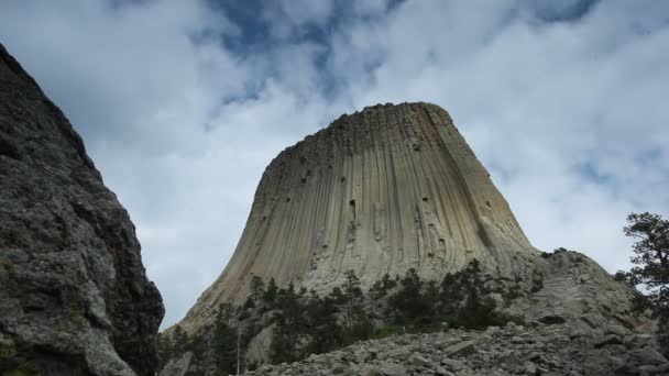 Monumento Nacional a la Torre del Diablo — Vídeo de stock