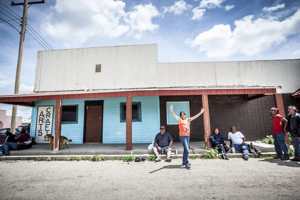 PINE RIDGE INDIAN RESERVATION, SD, USA - JULY 1, 2014: Drunk Ind — Stock Photo, Image