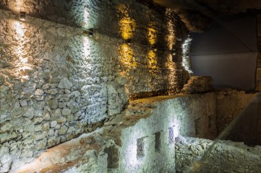 Ortaçağ Krakow bina aşağıda Krakow Main Market Square, Polonya