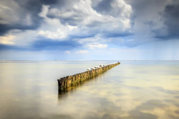 Minimo paesaggio marino — Foto Stock