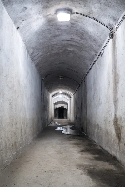 Ruined corridor with lamps. — Stock Photo, Image