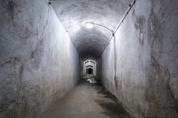 Ruined corridor with lamps. — Stock Photo, Image