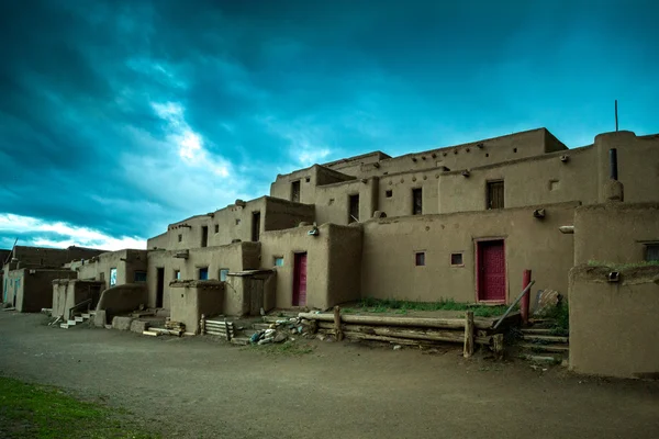 Taos Pueblo - Adobe settlemenets d'Amérindiens . — Photo