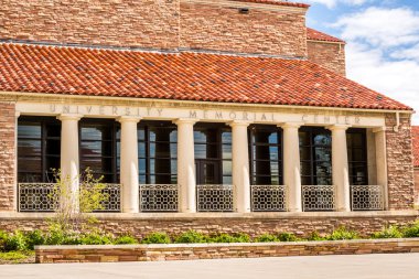 Üniversitesi Memorial Merkezi
