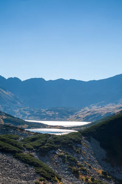 タトラ山脈のドリーナ Pieciu Stawow — ストック写真