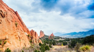 Tanrıların Bahçesi.