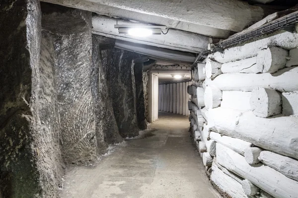 Underground mine tunnel — Stock Photo, Image