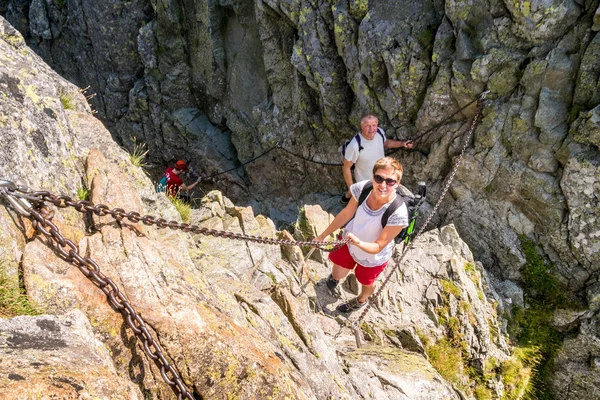 Riskantes Klettern — Stockfoto