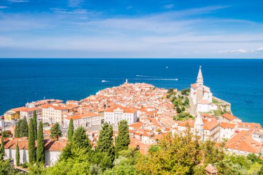Panorama güzel Piran, Slovenya