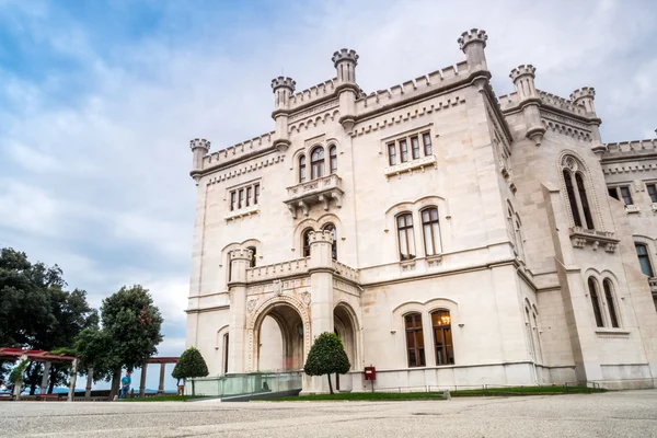 Miramare castle, trieste, Italien — Stockfoto