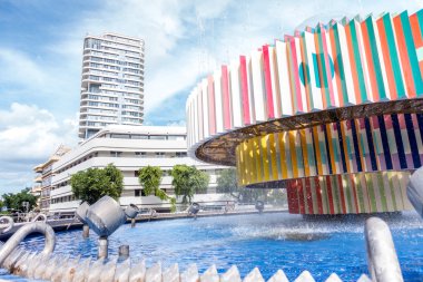 Yine Dizengoff Meydanı, Tel Aviv