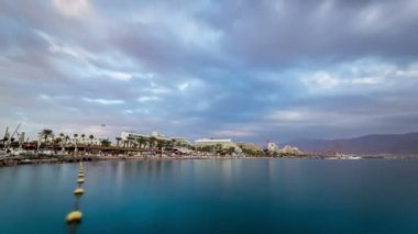 Kızıldeniz Eilat, İsrail için üzerinde güzel gün batımı