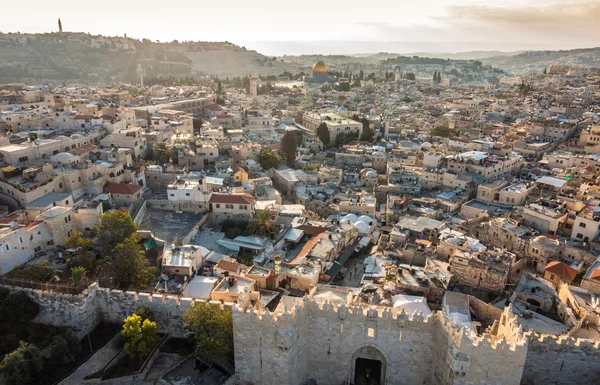 Skyline de la Ciudad Vieja en Jerusalén desde el norte, Israel . —  Fotos de Stock