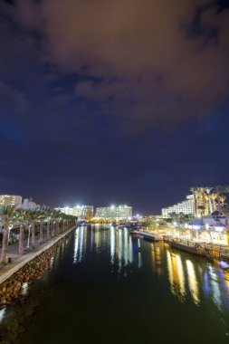 Eilat, İsrail limanına kanal