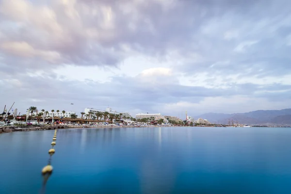 Gyönyörű naplemente át a Vörös-tenger, Eilat, Izrael — Stock Fotó