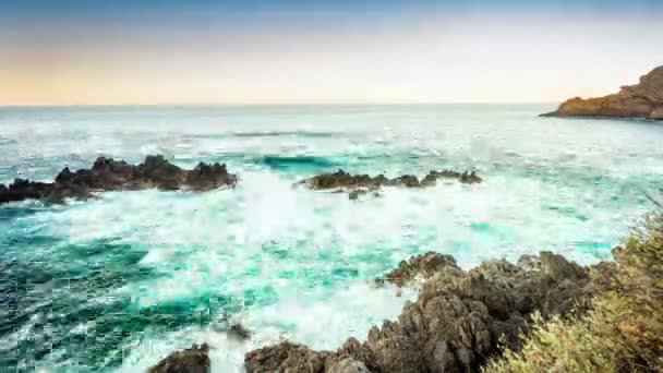 与熔岩池在波尔图 Moniz，马德拉岛的海岸线 — 图库视频影像