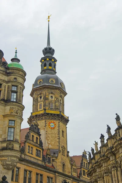 Zamek w Dreźnie w centrum Drezna w Niemczech — Zdjęcie stockowe