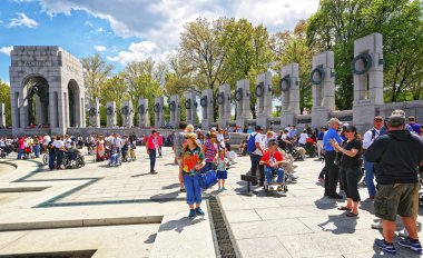 Savaş gazileri Ulusal Dünya Savaşı iki anıt Pasifik kemer üzerinde