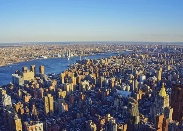 Aerial view on Manhattan and Brooklyn — Φωτογραφία Αρχείου