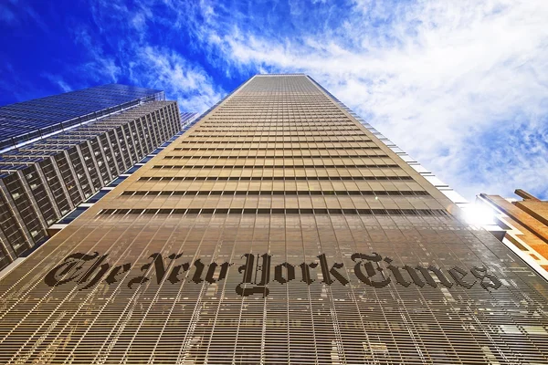 Le bâtiment du quotidien New York Times à Midtown Manhattan — Photo