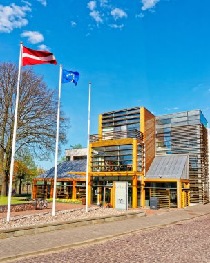 Letonya Ventspils Kütüphanesi