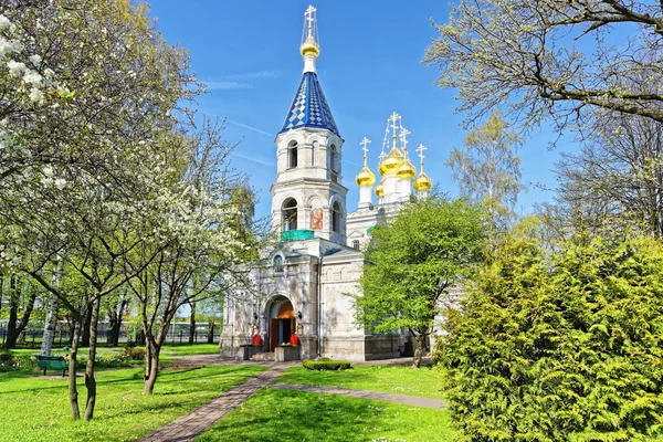 St Nicholas Orthodox Church in Ventspils in Letland — Stockfoto