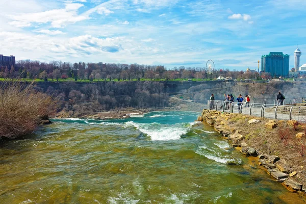 Niagara Falls in US and View on Ontario in Canada — Stock Photo, Image