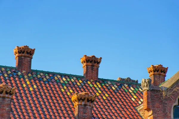 Atap mosaik Rumah Sakit de Sant Pau di Barcelona — Stok Foto