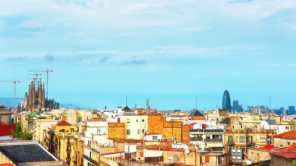 Vista panorâmica sobre a Sagrada Família em construção em Barcelon — Fotografia de Stock