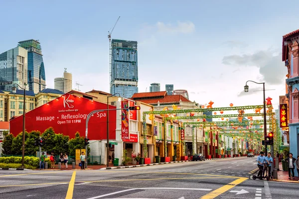 Singapore South Bridge Rd à Chinatown décoré pour le Nouvel An — Photo