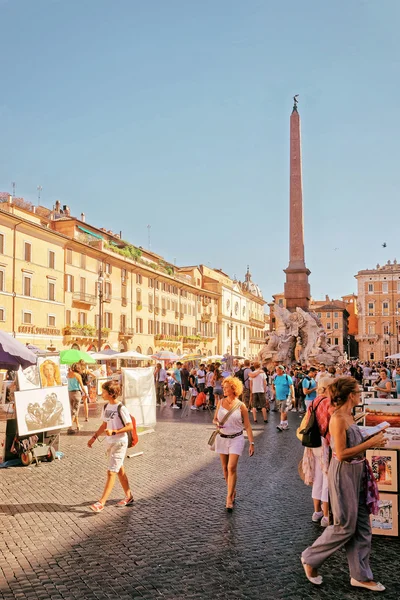 Fonte de Netuno e Fonte de quatro Rios Piazza Navona — Fotografia de Stock