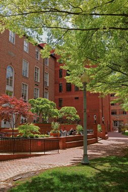 George Washington Üniversitesi kampüsünün bir parçası