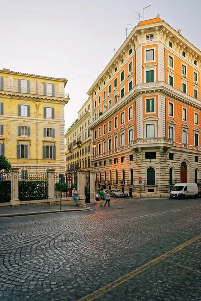 Calle en la Ciudad Vieja de Roma en Italia — Foto de Stock