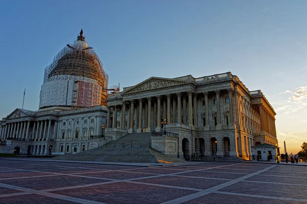 Capitolio de los Estados Unidos y obras de reconstrucción — Foto de Stock