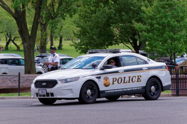 Washington Dc'de görev yapan polisler ve arabaları