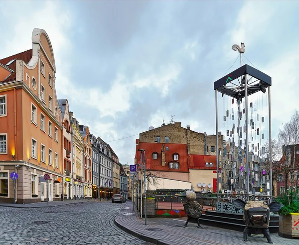 Moderne juletre i Riga gamle by – stockfoto