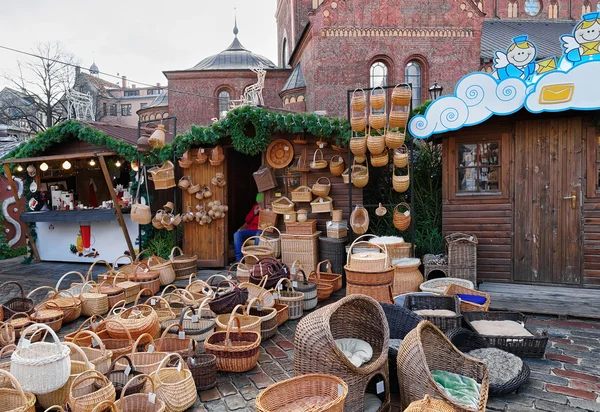 Proutěné košíky na vánoční trh v Rize — Stock fotografie