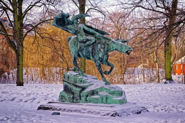 Valkirie heykeli Kopenhag atlı