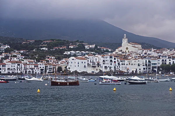 Általános képet Cadaques nyári viharos időjárás — Stock Fotó