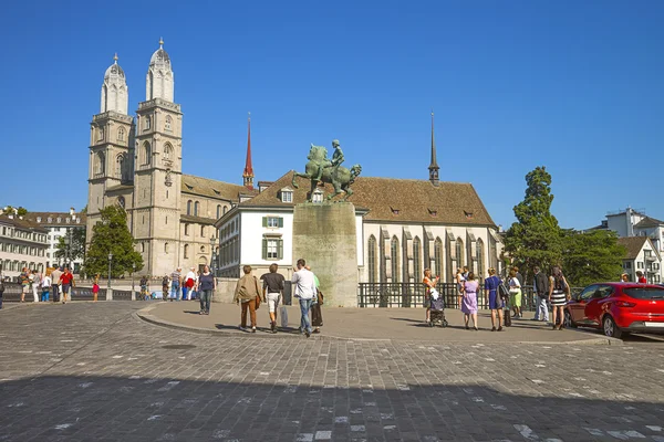 Centrum města Curych a pomník Hanse Waldmann, Švýcarsko — Stock fotografie