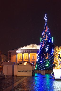 Gece Noel pazarı aydınlatma