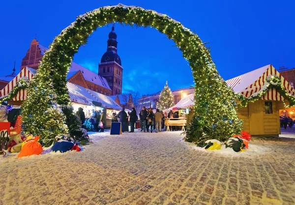 Bela entrada para o Mercado de Natal em Riga — Fotografia de Stock