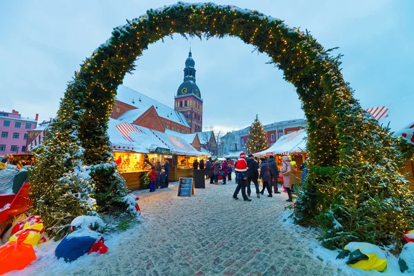 Entrada al tradicional mercado navideño de Riga —  Fotos de Stock